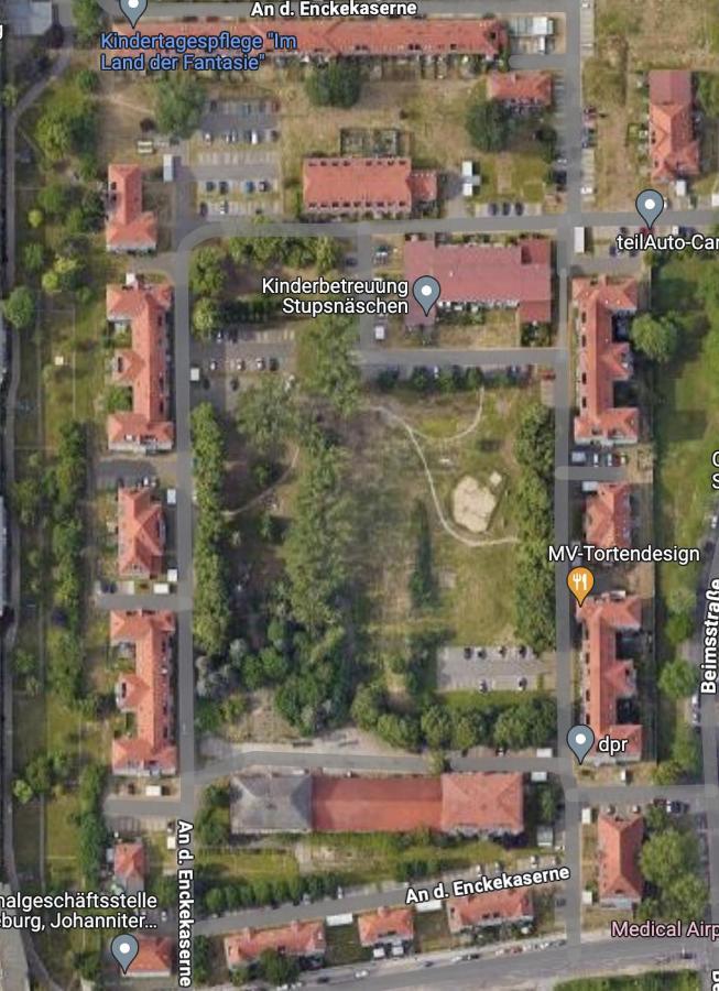 Ruhig - Privatparkplatz - Barrierearm Quiet - Private Car Park - Low Barrier Magdeburgo Esterno foto